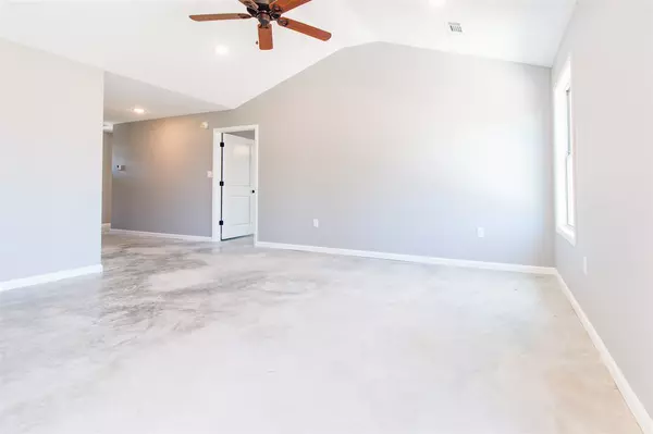 Lake City, AR 72437,1998 Mallard Drive