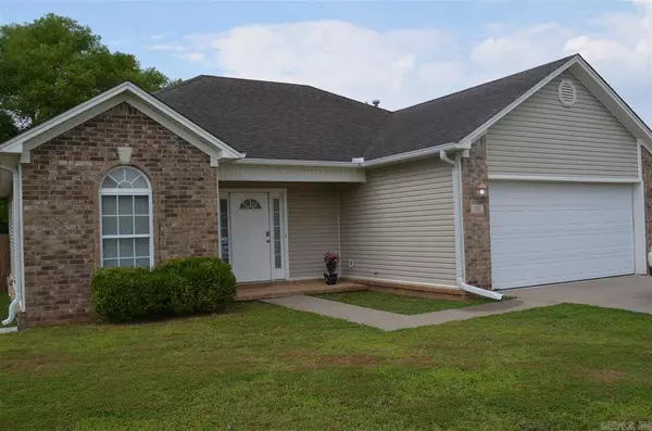 15 Moon Ridge, Ward, AR 72176