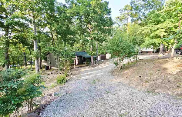 Greers Ferry, AR 72067,35 W Elm Street