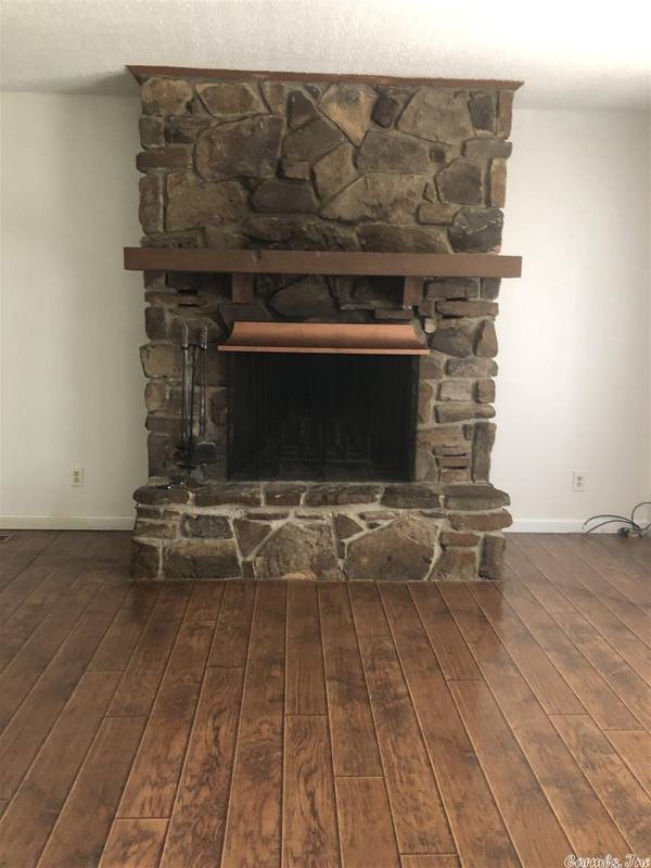 Cherokee Village, AR 72529,5 Qua Circle