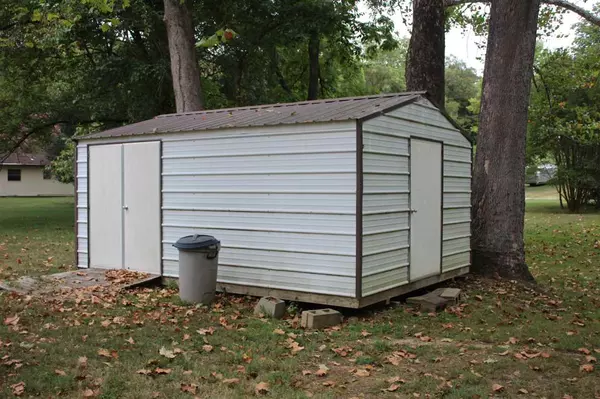 Flippin, AR 72634,388 MC 7004