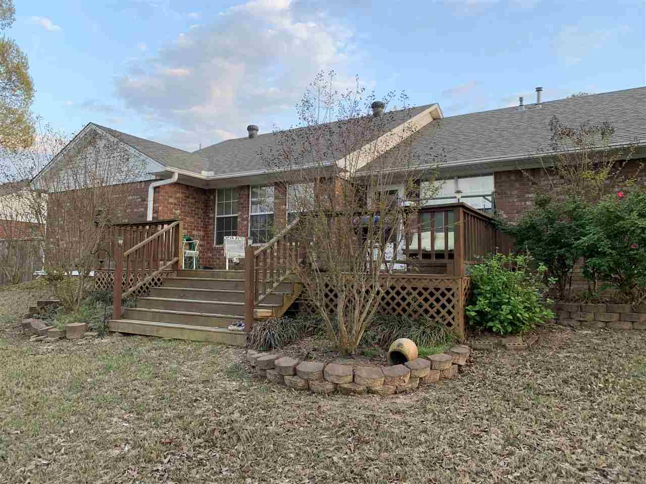 White Hall, AR 71602-0000,314 Regal Oaks