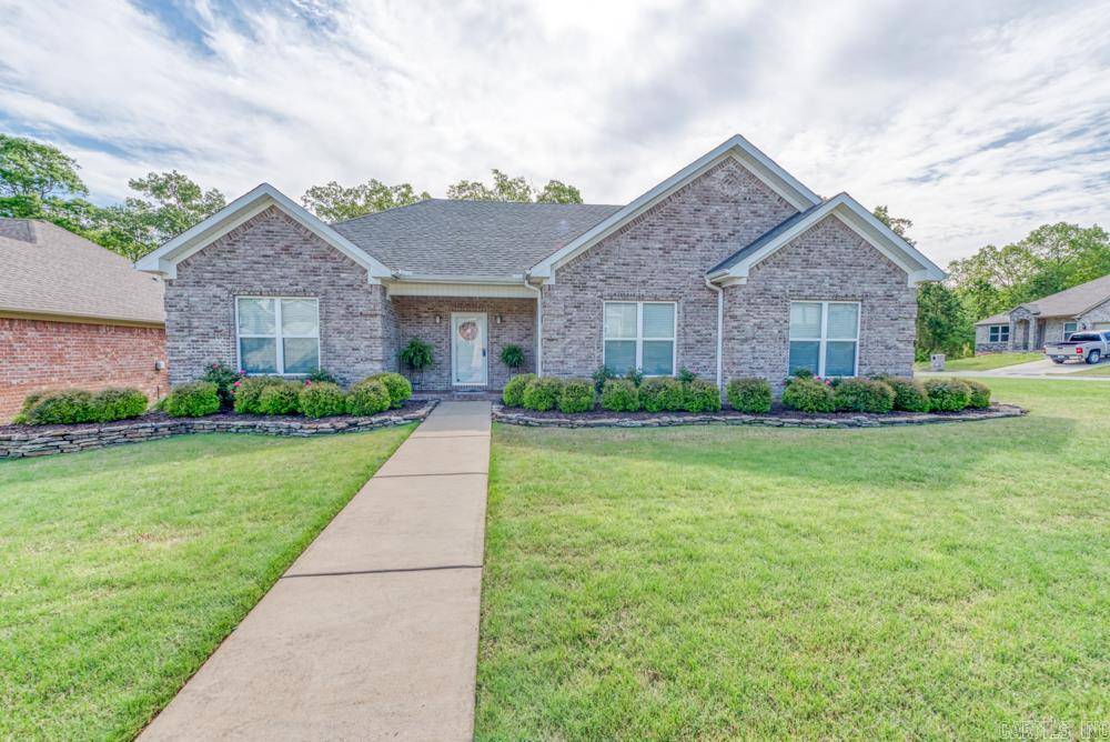 17000 Crooked Oaks Drive, Sherwood, AR 72120