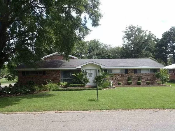 101 Pickens Drive, Newport, AR 72112