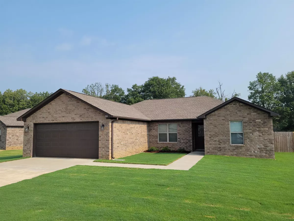 Brookland, AR 72417,104 Cameron