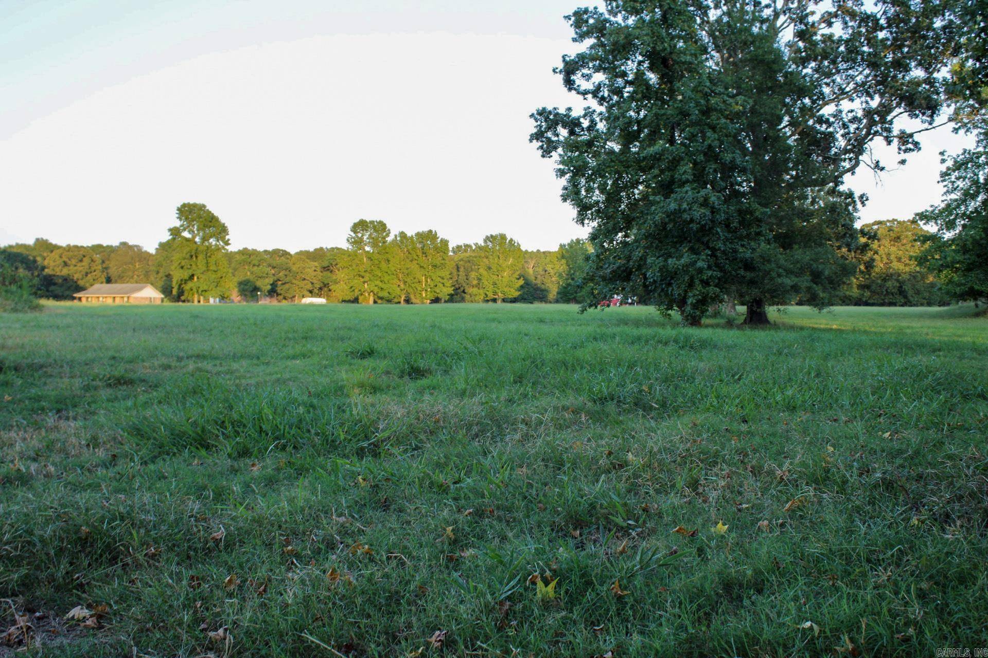 1 Tanner Ln, Vilonia, AR 72173-9599