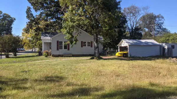 Searcy, AR 72143,1110 W Pleasure