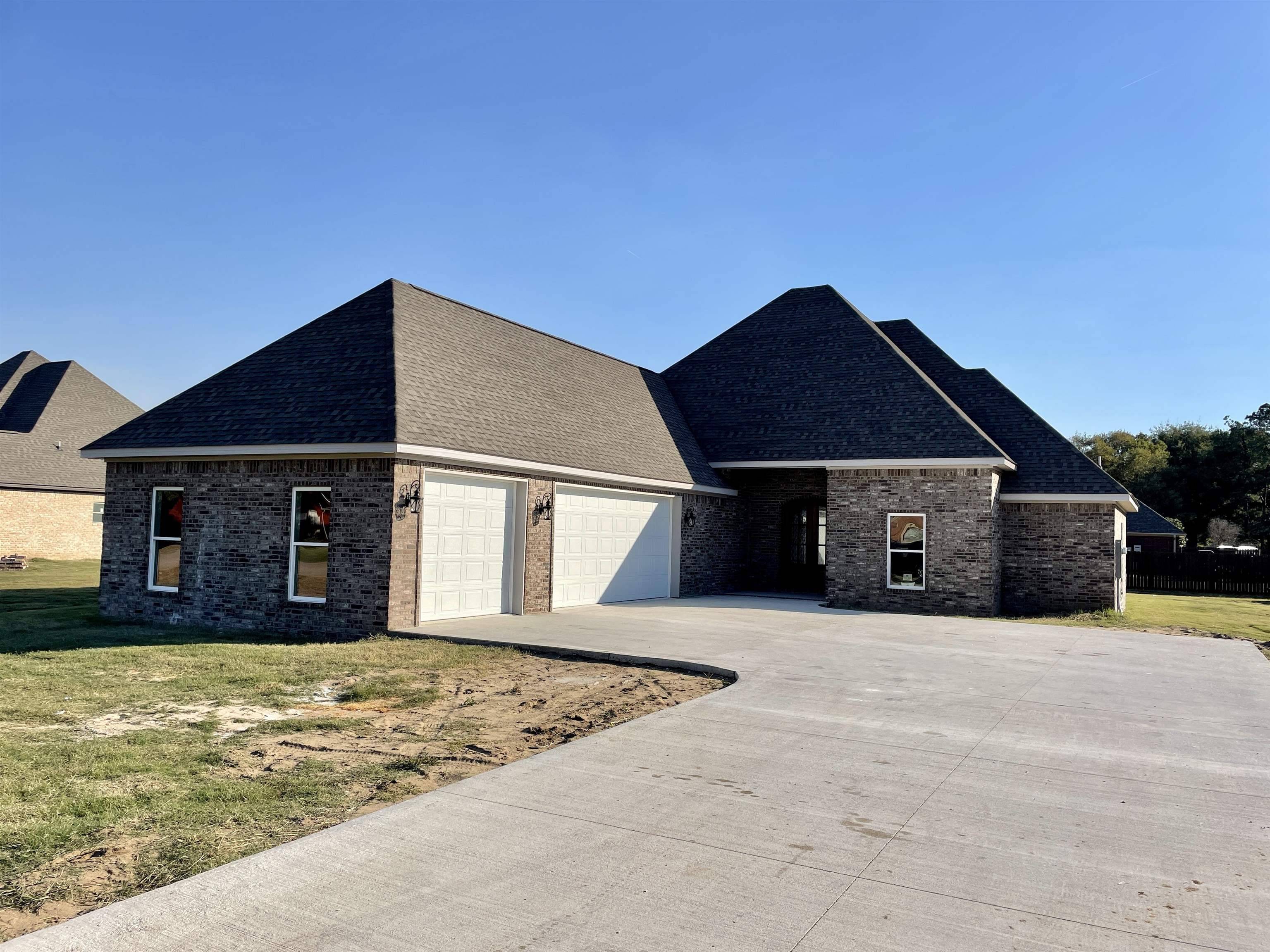 795 Country Club Cr., Manila, AR 72442
