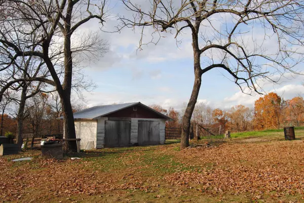 Marshall, AR 72650,8530 Hwy 27 North