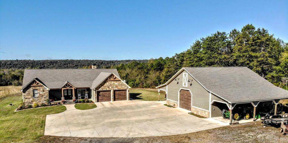 Dover, AR 72837