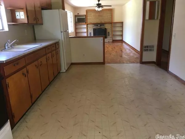 Calico Rock, AR 72519,Address not disclosed