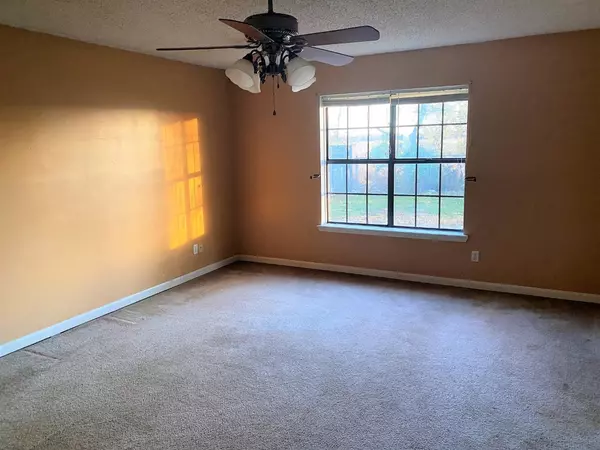 Blytheville, AR 72315,163 S Gosnell Street