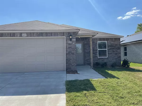 8601 Westwood Creek Drive, North Little Rock, AR 72113-0000