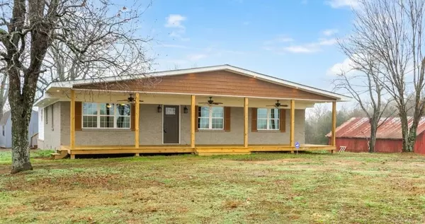 92 W Cedar Hill Road, Greenbrier, AR 72058