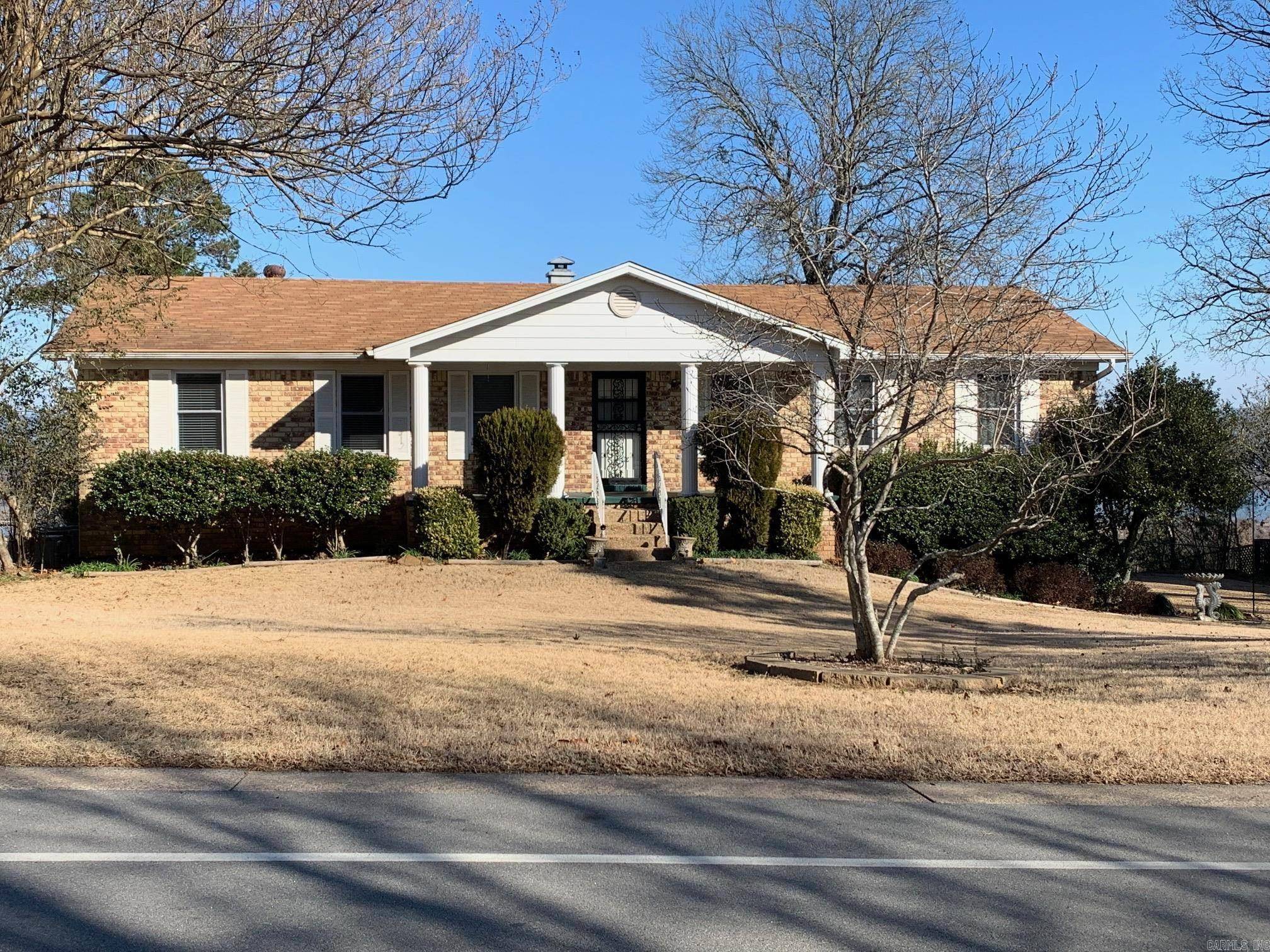 12700 Rivercrest Dr., Little Rock, AR 72212