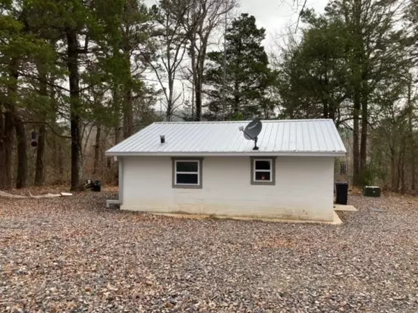 Mena, AR 71953,1525 Hwy 270