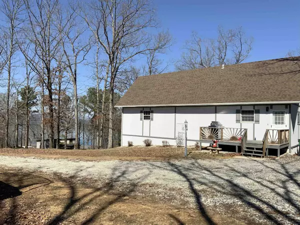 810 N Stacy Springs Road, Heber Springs, AR 72543