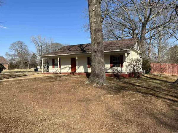 102 Ashley Drive, Searcy, AR 72143-9477