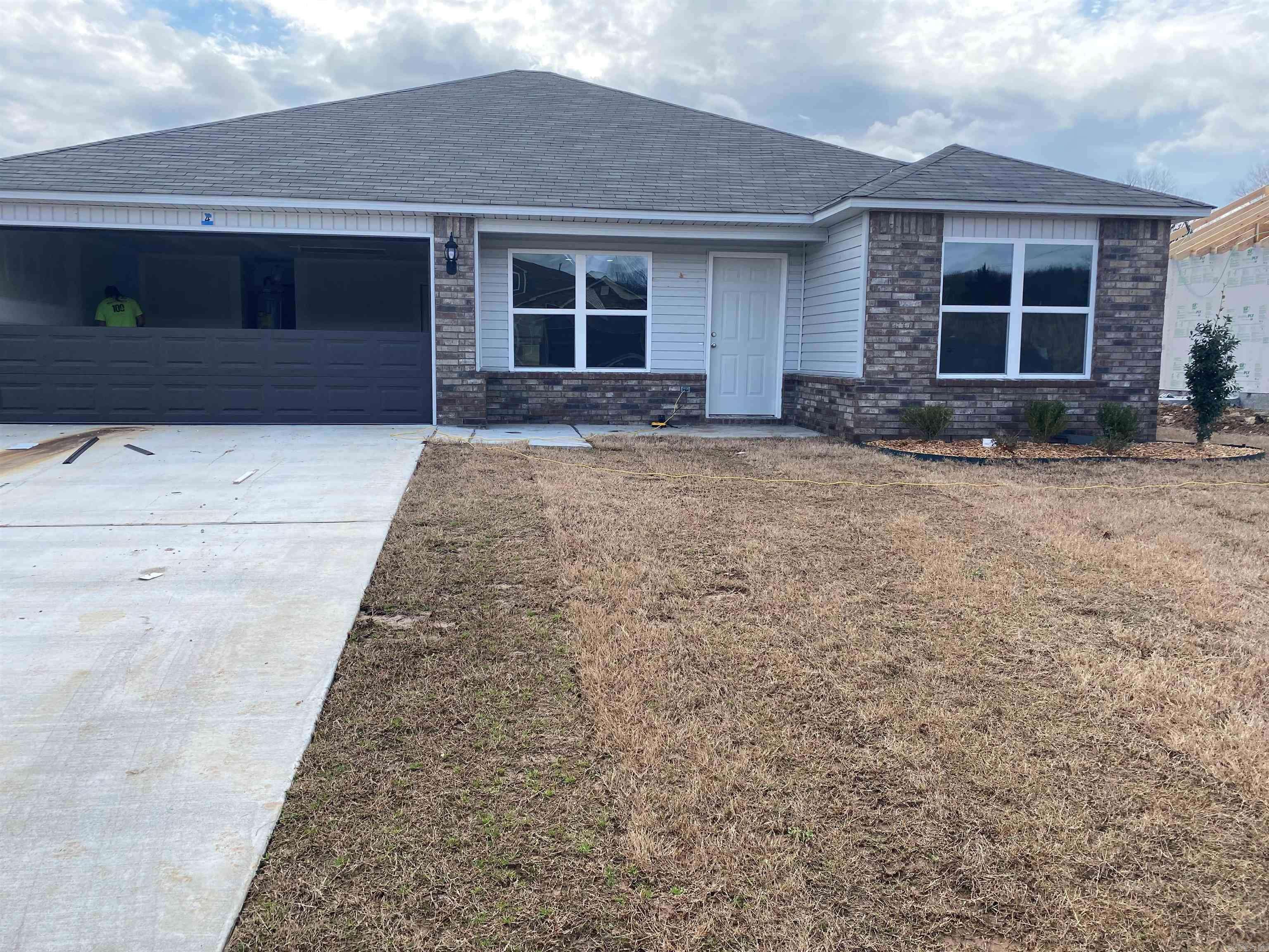 4 Winter Valley Cove, Conway, AR 72032