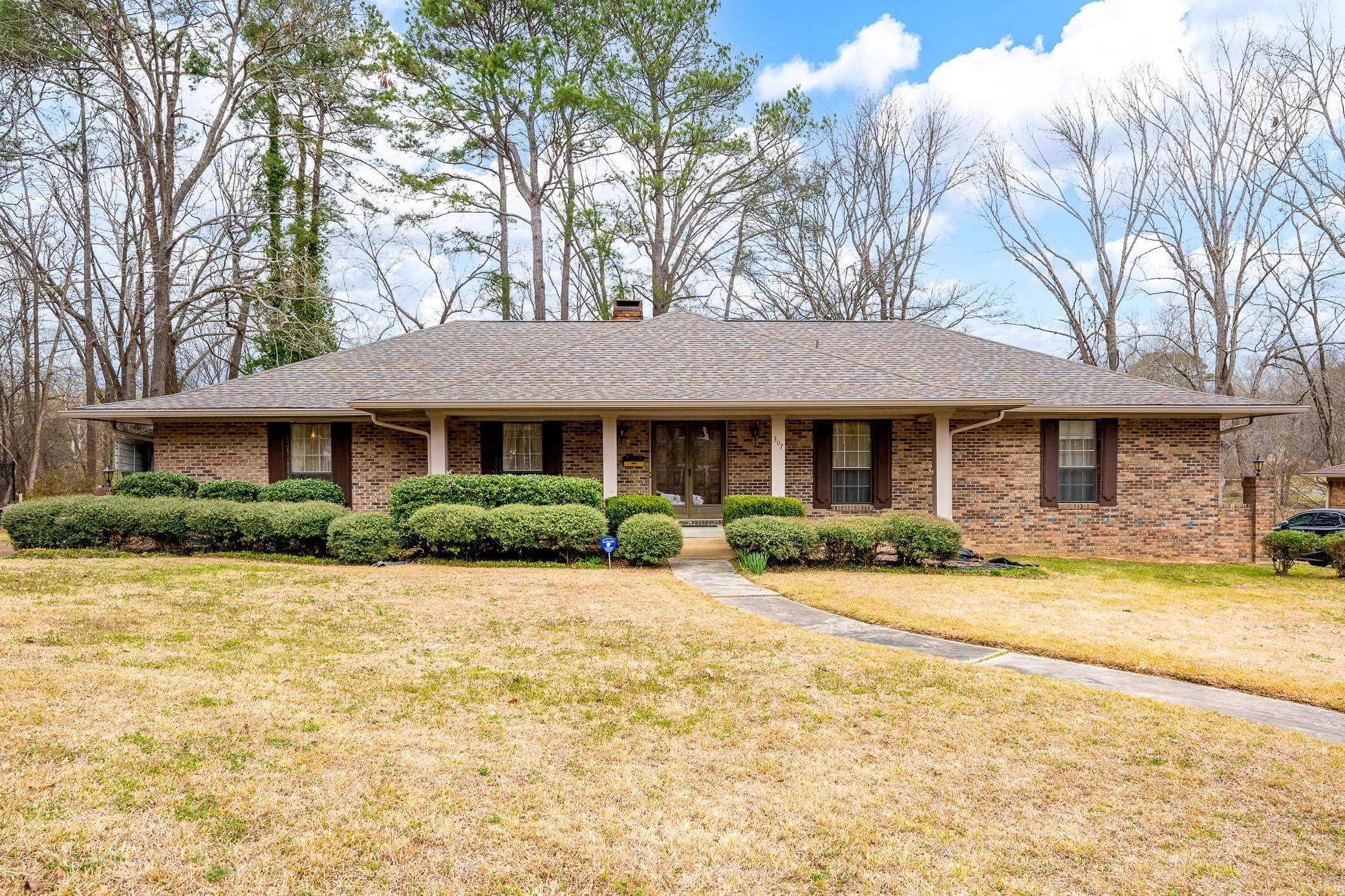 307 Forrest Park Drive, Arkadelphia, AR 71923