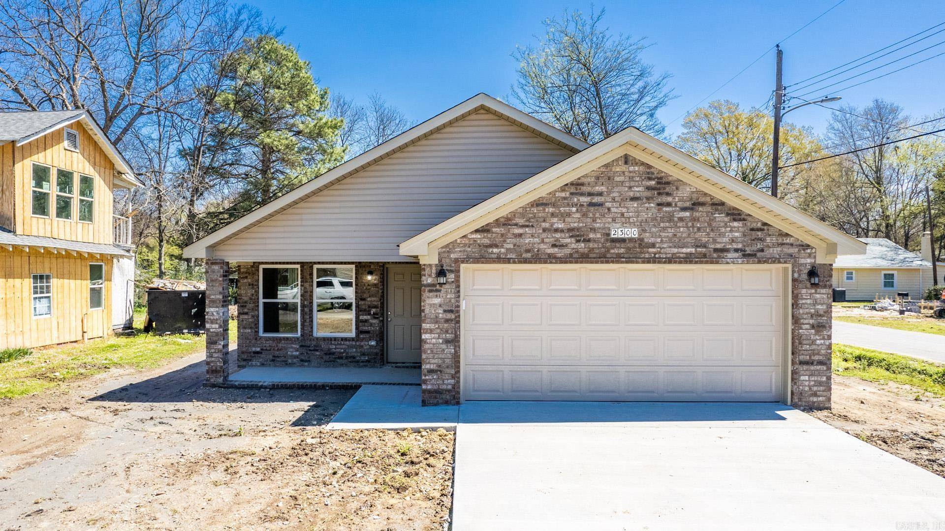2300 Schaer Street, North Little Rock, AR 72114