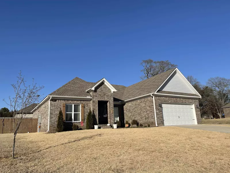 28 Indian Springs Drive, Greenbrier, AR 72058