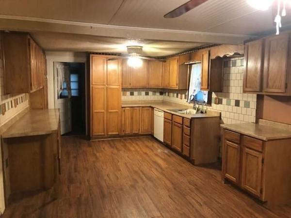 Batesville, AR 72501,100 Brashears Lane