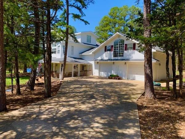 Calico Rock, AR 72519,1870 Optimus River Road