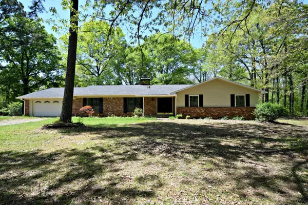 Mena, AR 71953,102 Polk Road 673