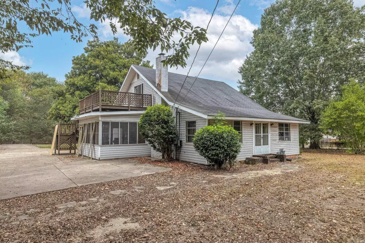 Arkadelphia, AR 71923,1009 S 11th Street