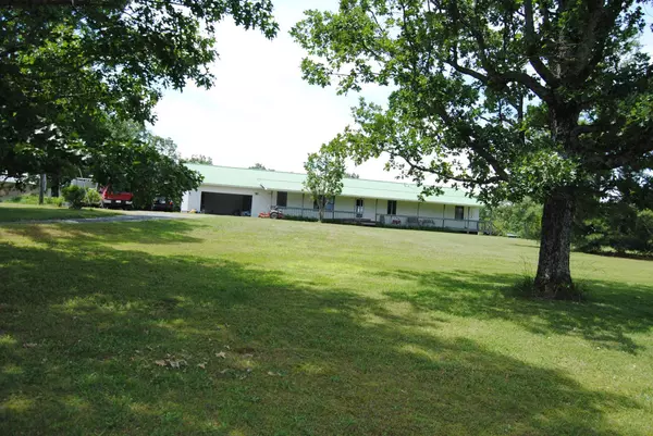 1256 N HWY 27, Marshall, AR 72650