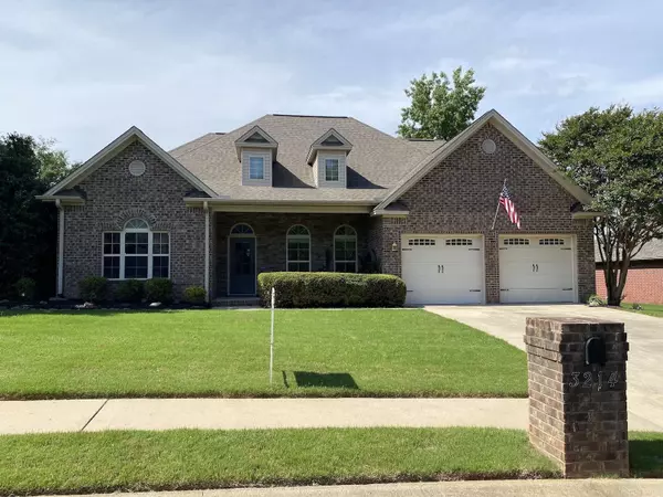 3214 Saddlebrook, Searcy, AR 72143