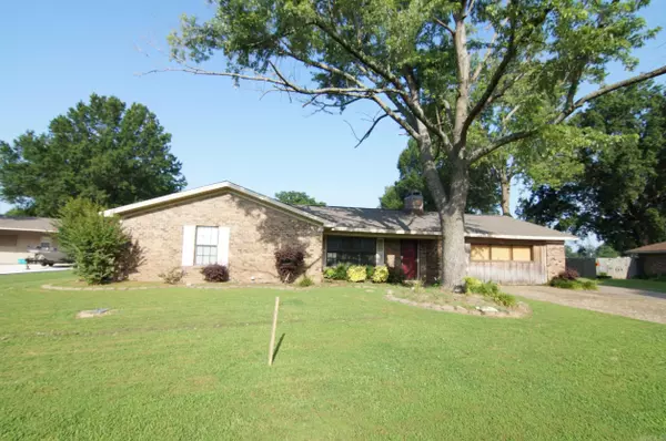 Lonoke, AR 72086,20 Ponderosa Drive