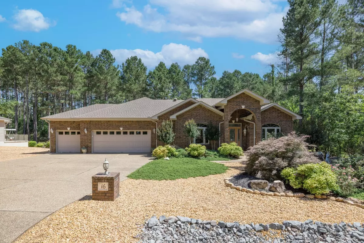 Hot Springs Vill., AR 71909,16 Victoria Lane