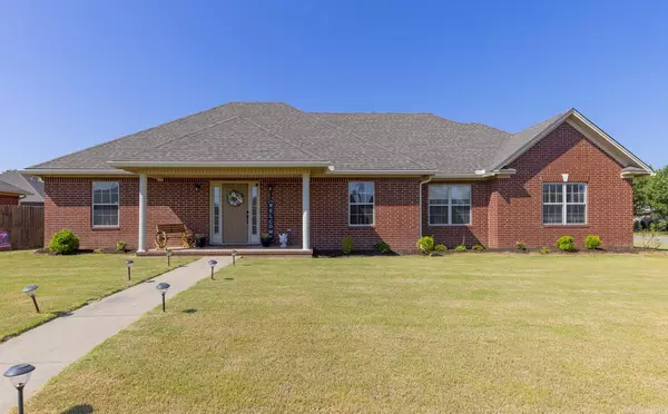 2403 Christine Drive, Searcy, AR 72143