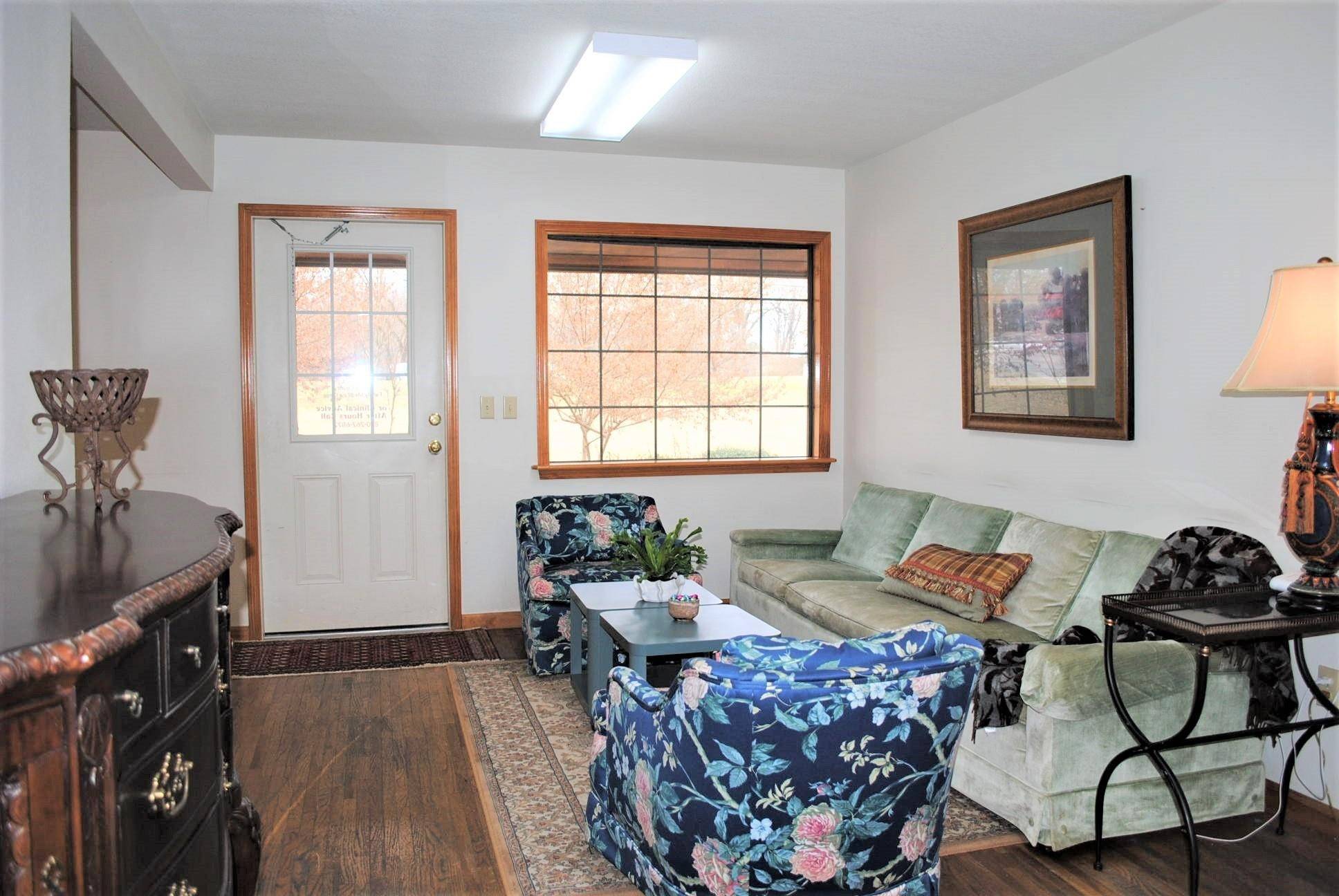 Mountain View, AR 72560,19797 N Hwy 5 Road
