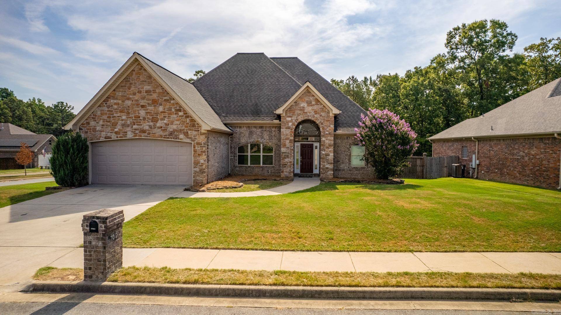 17012 Crooked Oak Drive, Sherwood, AR 72120
