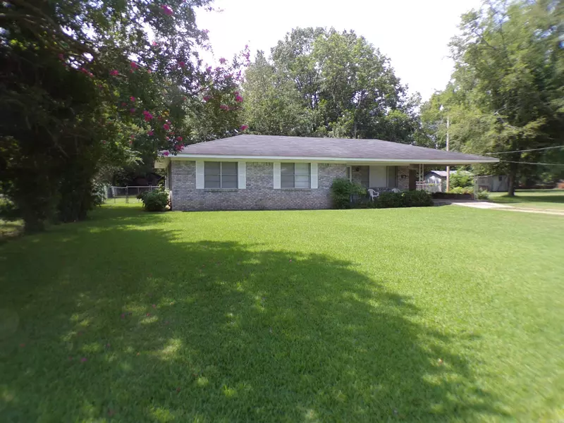 103 Allis Street, Warren, AR 71671
