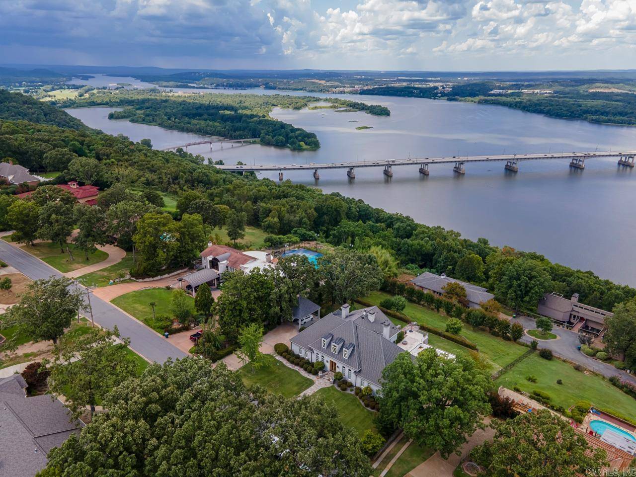 Little Rock, AR 72227,60 River Ridge Road