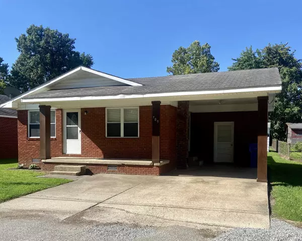 709 Chestnut Street, Corning, AR 72422