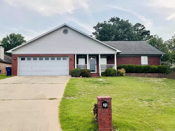 20 Emerald Drive, Maumelle, AR 72113