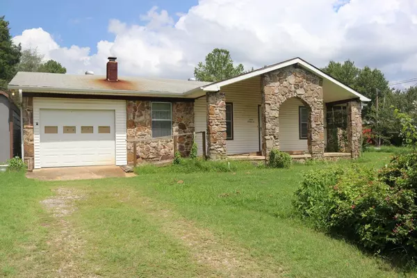 Mountain View, AR 72560,1209 Maple Drive