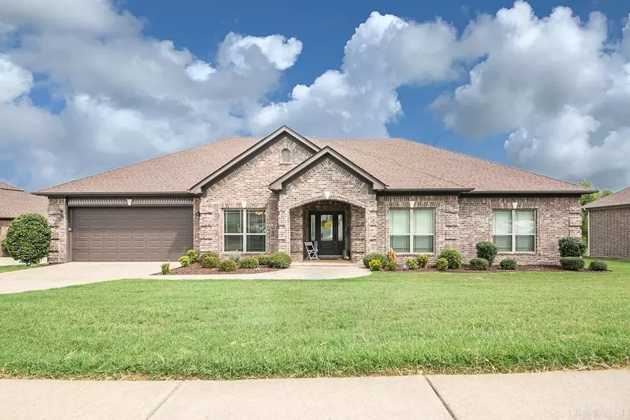 1593 Waterford Drive, Cabot, AR 72023