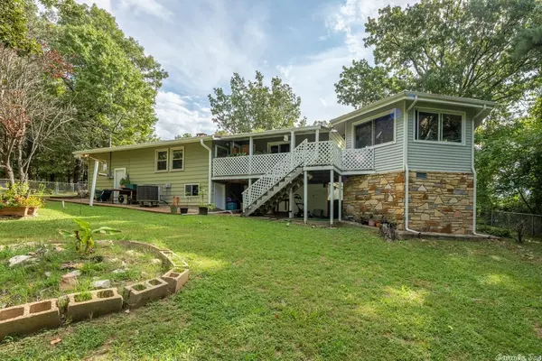 Horseshoe Bend, AR 72512,500 Catbird Drive