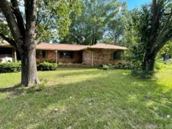 402 W 46th, Pine Bluff, AR 71603