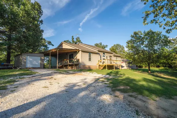 Bismarck, AR 71929,222 Lariat Trail