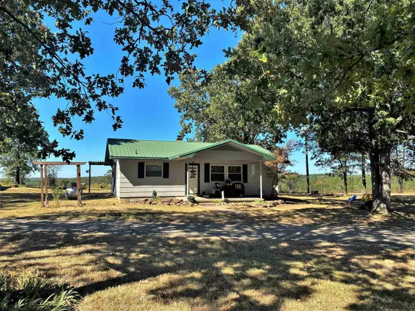 1895 Dry Mountain Road, Drasco, AR 72530