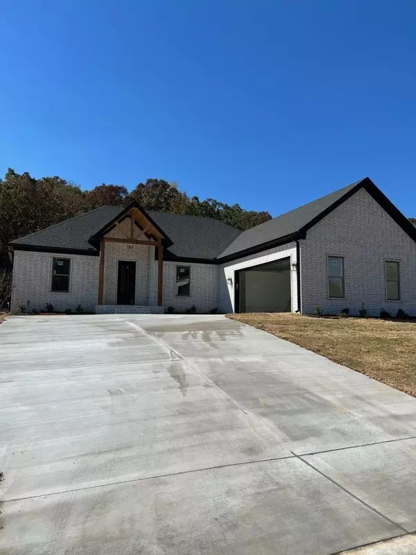 9141 Wooddale Drive, Sherwood, AR 72120