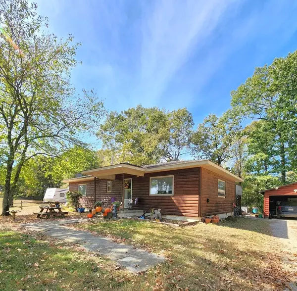 482 Polk Road 151, Hatfield, AR 71945