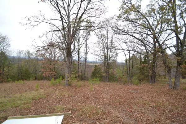 Searcy, AR 72143,000 W Country Club Road